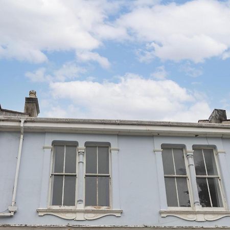 Ferienwohnung Alexandra - Large 3 Bed Perfect For Contractors, Free Parking, Fast Wifi And Great Value! Plymouth Exterior foto