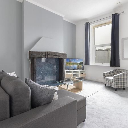 Ferienwohnung Alexandra - Large 3 Bed Perfect For Contractors, Free Parking, Fast Wifi And Great Value! Plymouth Exterior foto